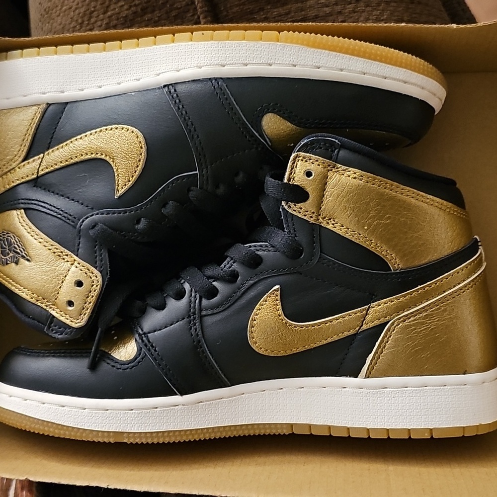 Nike AiR jordan 1 Retro High OG New In Replacement Box No Lid) Womans Sz 7.5 - Picture 6 of 8